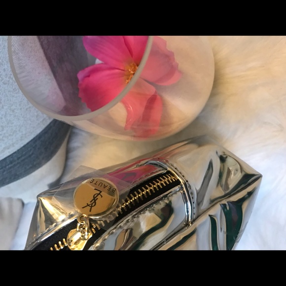 YSL Beaute bag/clutch/pouch. Silver mirror tint. - Picture 5 of 8